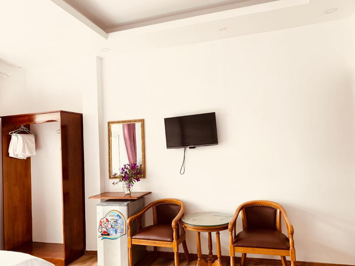 Khach San Nam Ngoc Da Lat Hotel Exterior photo