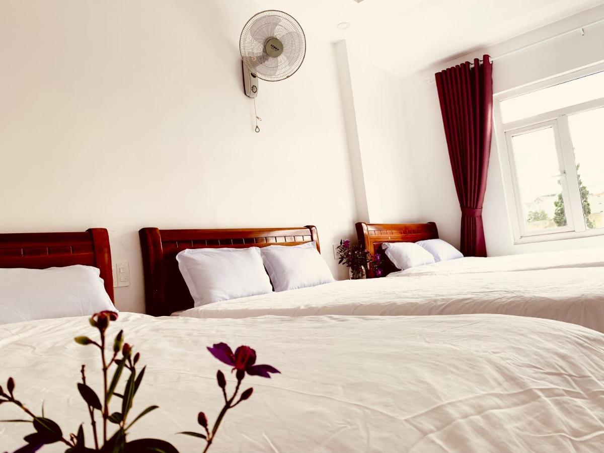 Khach San Nam Ngoc Da Lat Hotel Exterior photo